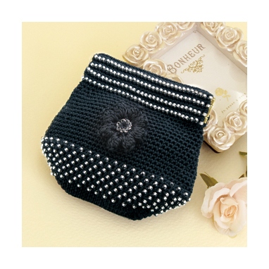 お花のポーチ（黒）