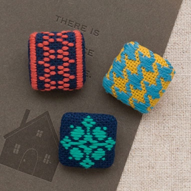 くるみボタン モダン